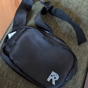 NWT Redken Belt Bag